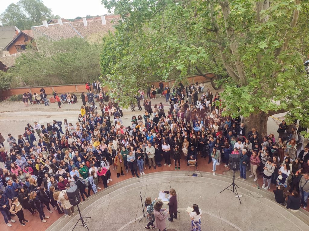 Фотографије са Републичког такмичења из књижевности – Књижевна олимпијада у Сремским Карловцима 2024.